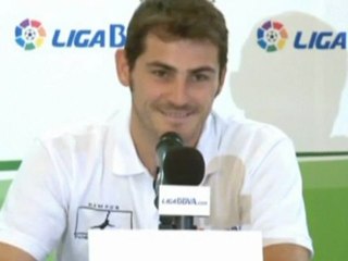 Casillas seguirá siendo capitán en el Real Madrid