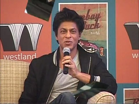 Shahrukh Skips Farah Khan's House Warming Party - Bollywood News