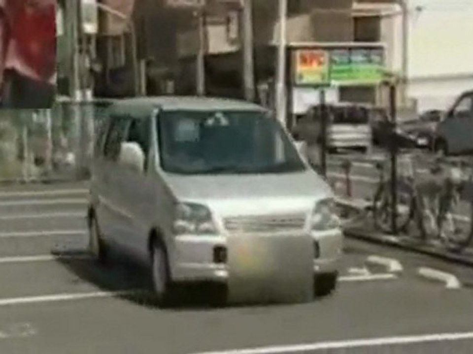 ウーイェイよしたかの天然ぶり（マイカー寸止め対決 + ゴルフ）