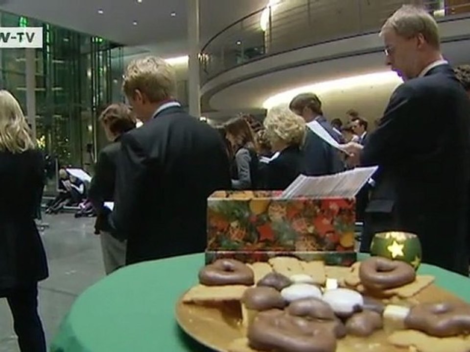 Harmony among rivals - christmas carols in the bundestag | people