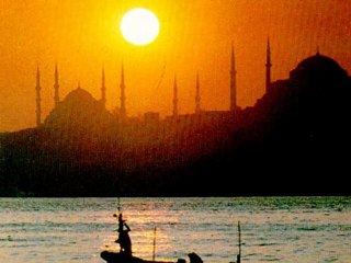 AÇ KAPIYI İSTANBUL