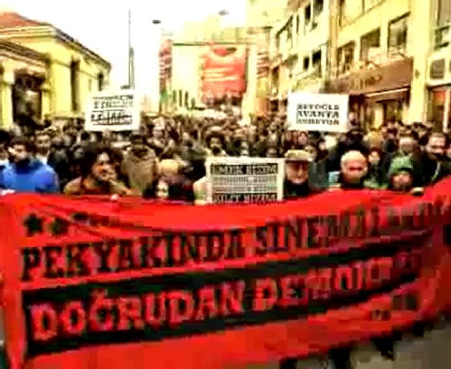 Emek Sineması yıkılmayacak! YIK-TIR-MA-YA-CA-ĞIZ!