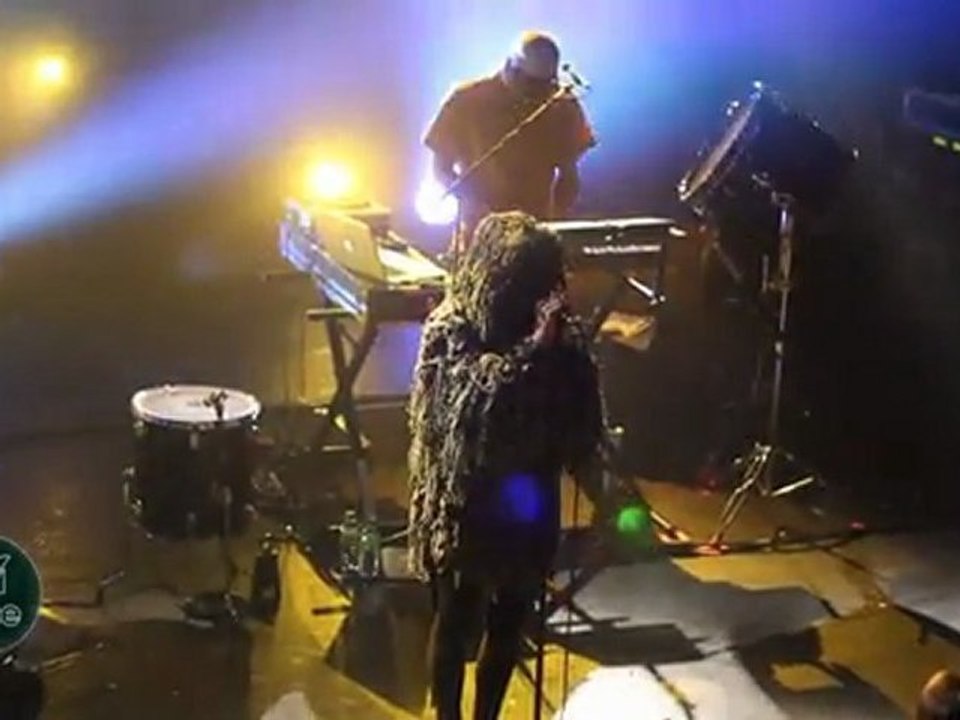 OFF DATE - Yelle @ l'Alhambra