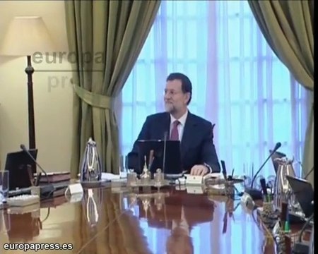 Foto de familia y primer Consejo de Ministros