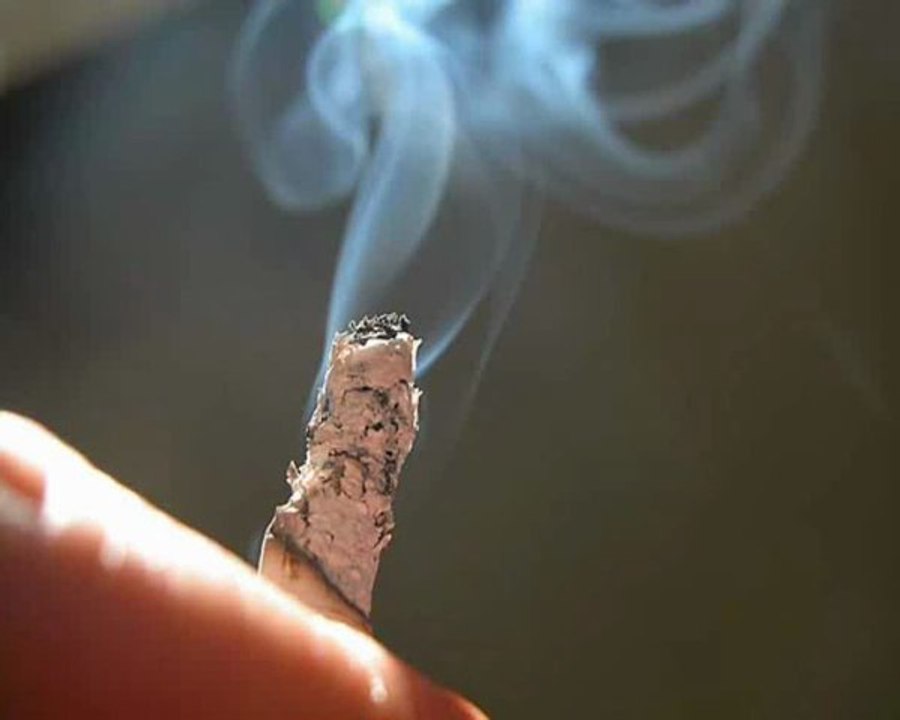 Андрей Иванов. Только дым сигарет.