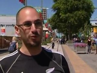 Shoppers flee as earthquake strikes Christchurch