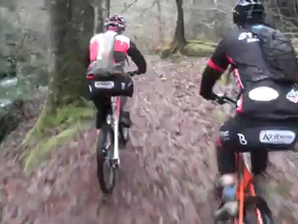 vtt huelgoat
