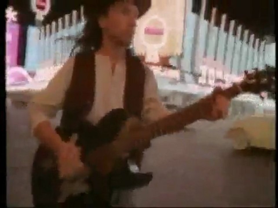 U2   “I Still Haven't Found What I'm Looking For”(Recorded In Las Vegas  Nv.)