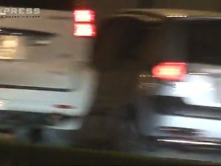 gai goi di xe tay ga