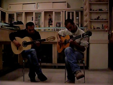 Cahit BERKAY-Sihirli Ay