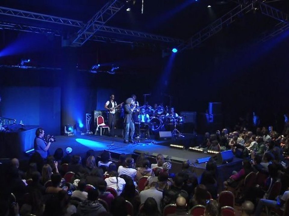 Showcase / Concert de Gage à la Plaine Saint Denis - Décembre 2011