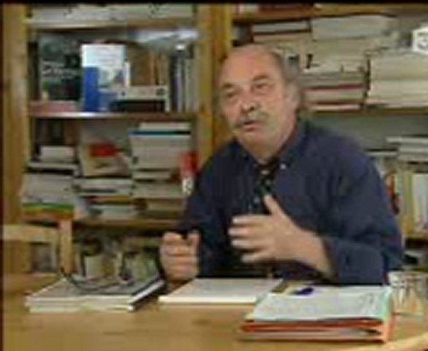 Oradour-Sur-Glane (Retour Sur Un Massacre)