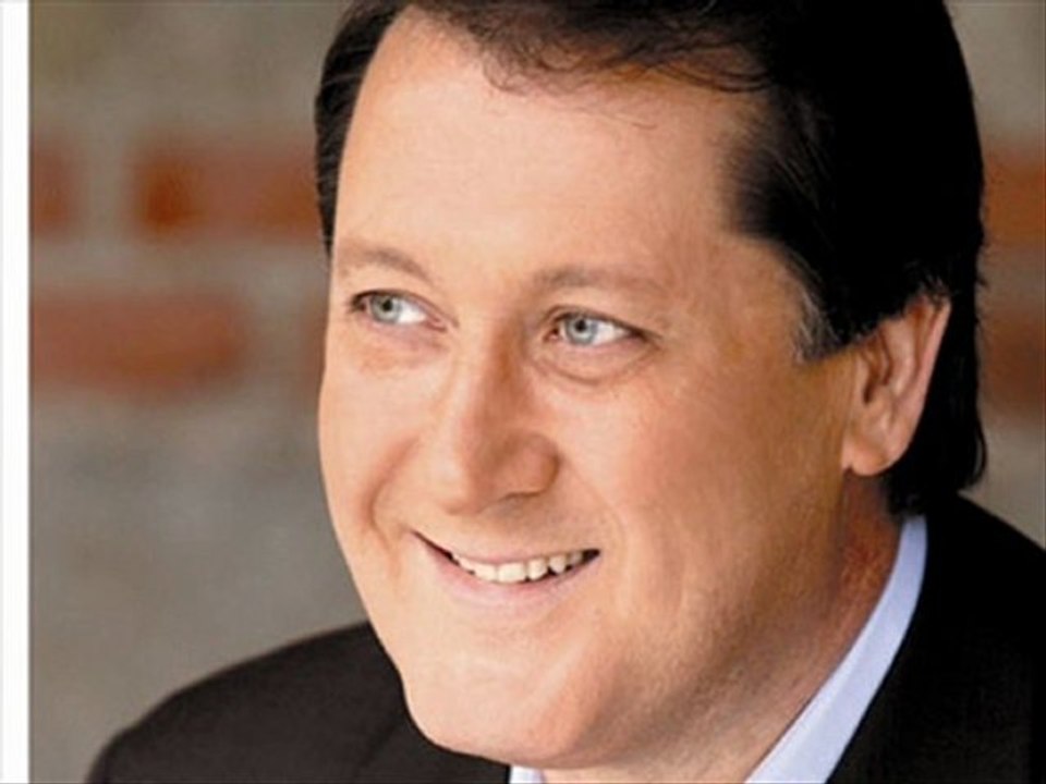 Ahmet ÖZHAN - BİRAZ KÜL BİRAZ DUMAN