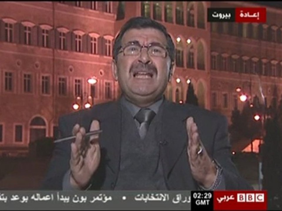 BBC Arabic Syria news 06.12.2011 1 عن المناورات الصاروخية للنظام السوري العميد المتقاعد عقيل الهاشم العميد أمين حديد أخبار سورية بي بي سي