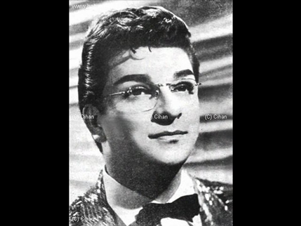Zeki MÜREN - BU HAZAN YİNE KALBİM MAZİDEN DAHA KIRIK