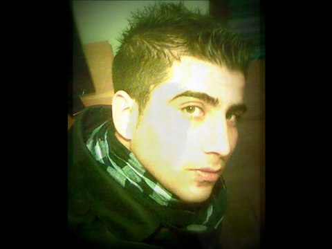 DUNYA SAHİDİMDİRKİ SENDEN BASKA KIMSE OLMADI SENDEN SONRADA OLMAYACAK SEVDİGİM