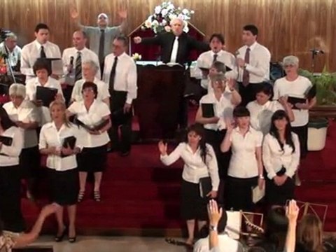 Alabanzas coro de adultos.(2) 6-11-2011