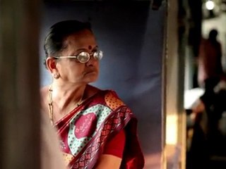 Docu-Clip "Emois en train indien" - Anatole Schoeffler & Theo Laboulandine