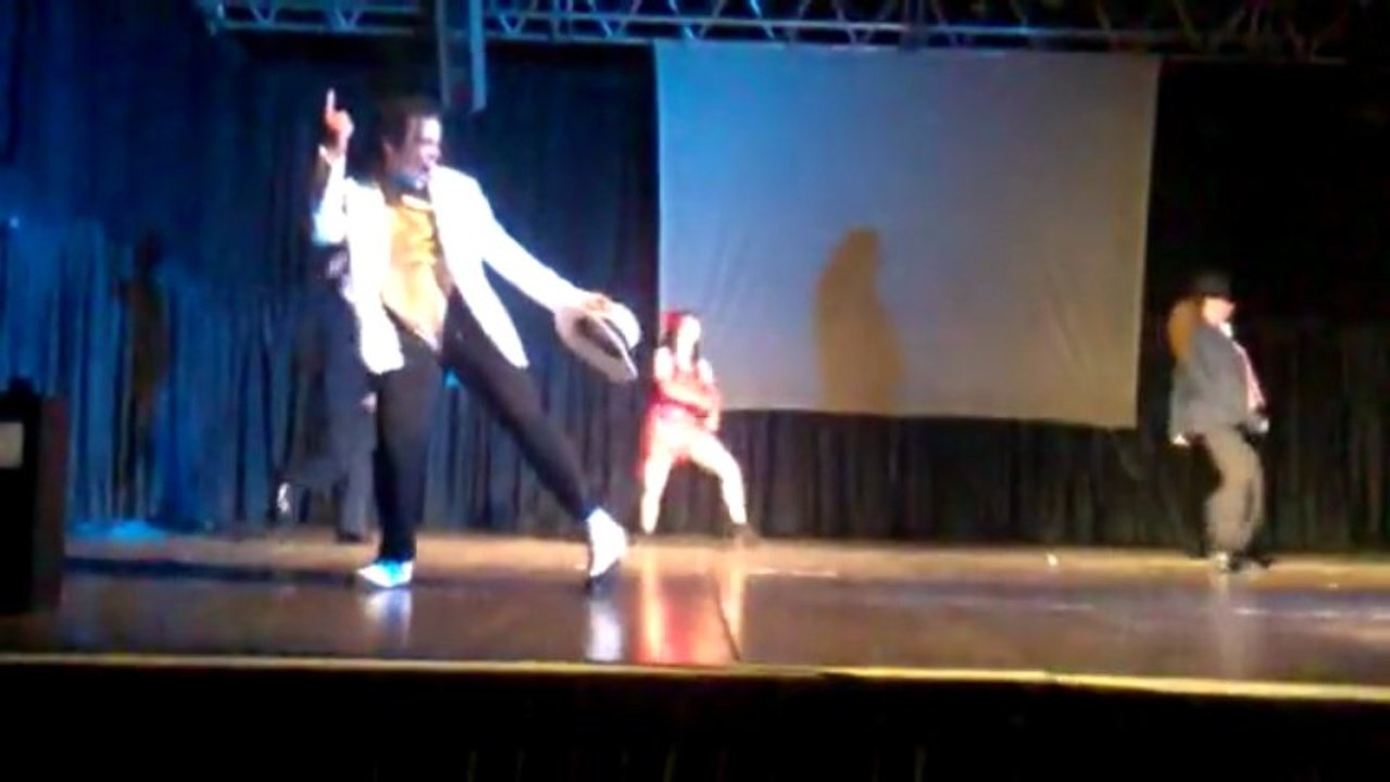 michael jam, sosie michael jackson, impersonator, performer, SMOOTH CRIMINAL