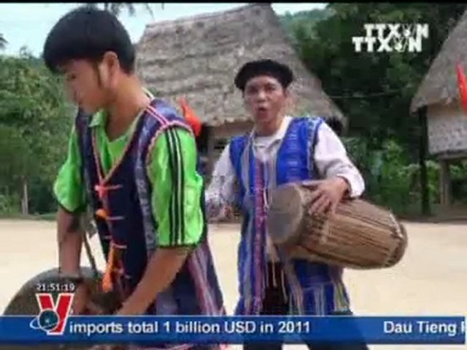 BẢN TIN TIẾNG ANH 01.01.2012 TRUYỀN HÌNH THÔNG TẤN, TTXVN, VNEWS, VNA,
