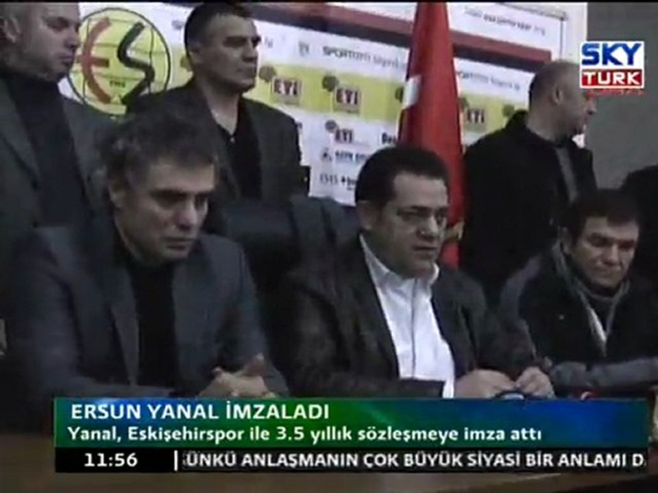 Ersun Yanal İmzaladı