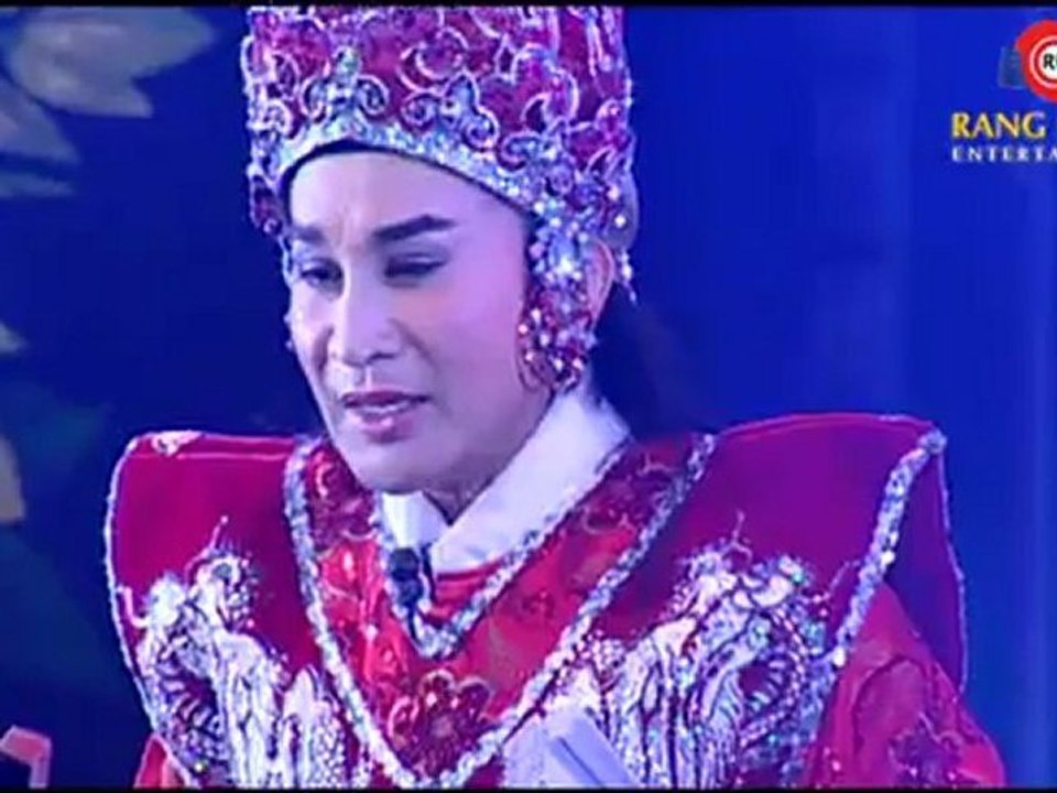 2_1_ThoaiMy_TungCanhPhuongHong