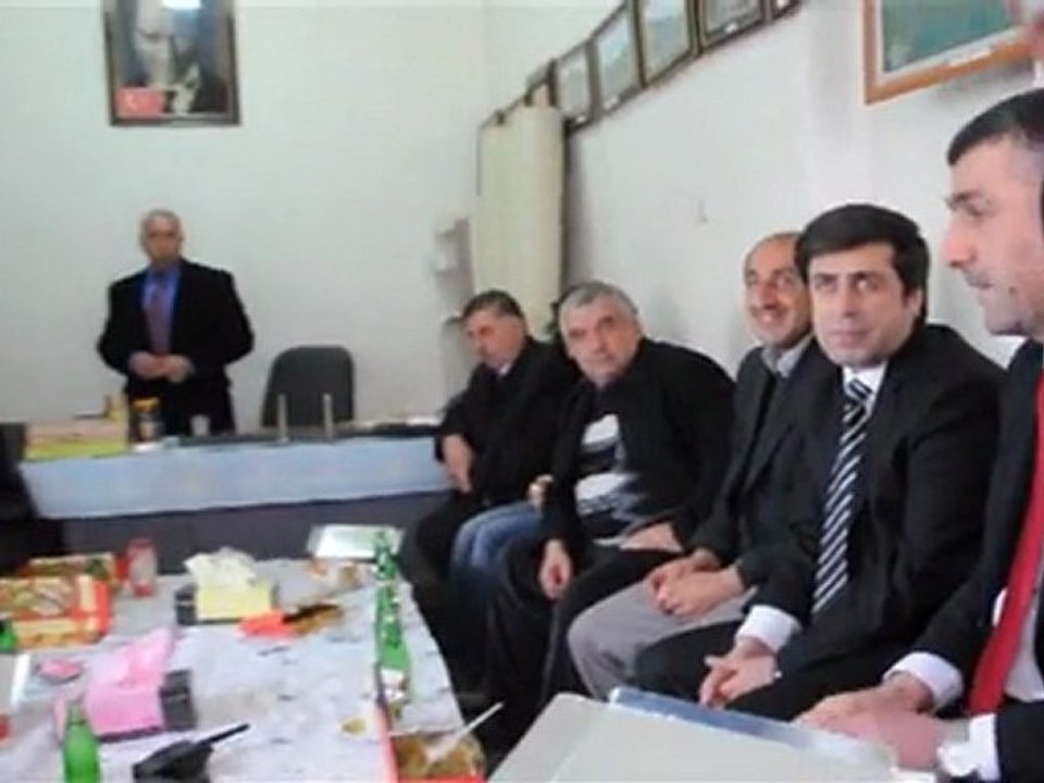 kilise ve manastırlar derneği noel ziyaretlerini kabul etti