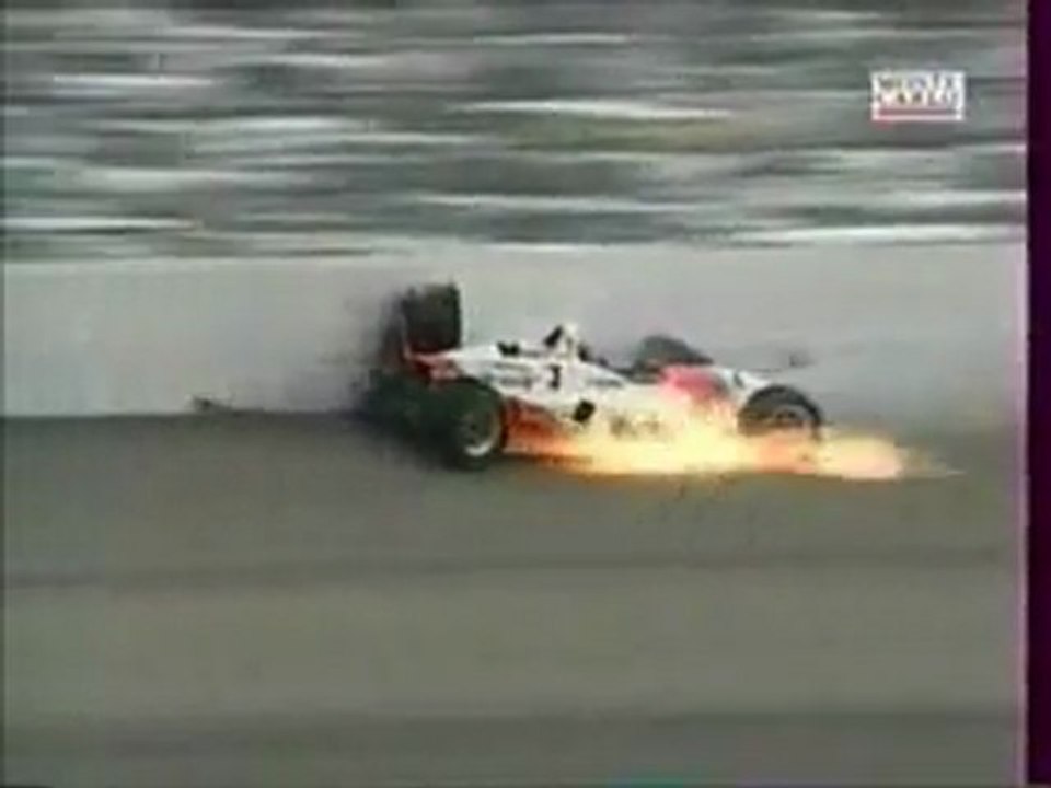 CART Fontana 2000 Big crash Castroneves en français (TMC)