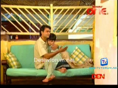 Woh Rehne Wali Mehlon Ki - 26th December 2011 - Part2