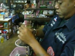 Les bodysnatchers de Banckok : des sauveurs de vie soucieux de leur karma