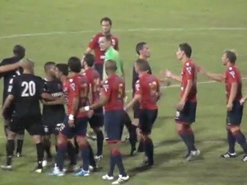 Resume GFCOA-US Quevilly (National - 4eme journee)