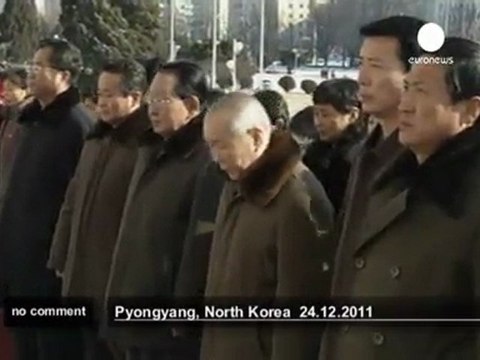 Les Nord-coréens ne cessent de pleurer Kim... - no comment