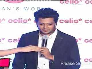 Ritesh Deshmukh @ Fashion Show 10.mp4