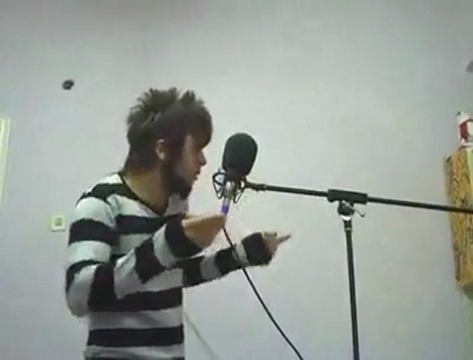 DepReSiF BuqRa andamp; FaÇa FasHion - Mecnun Gibi sevmişim (2011)