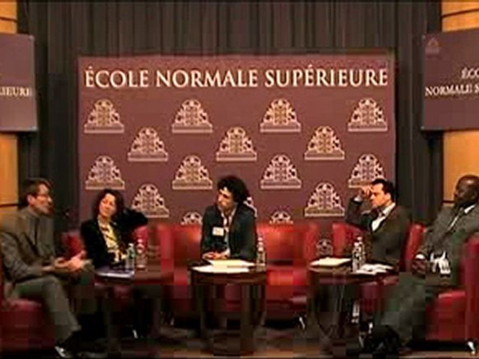 Table ronde "Le français dans la mondialisation : une guerre des langues?"