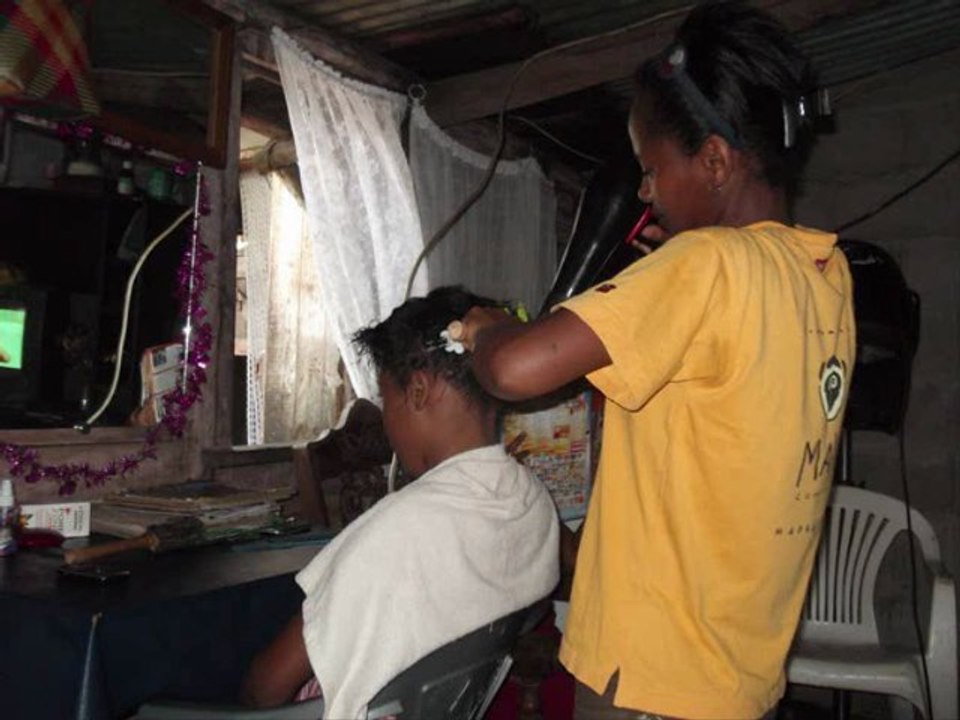 Le salon de coiffure d'Emilienne