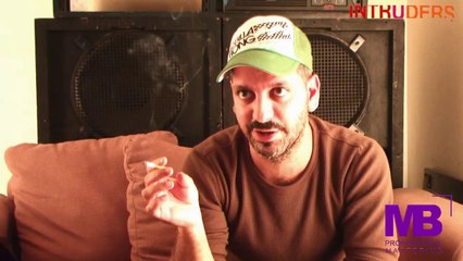 ça enquille du vinyl chez Skylax, Wax Classic et Cosmic Club !