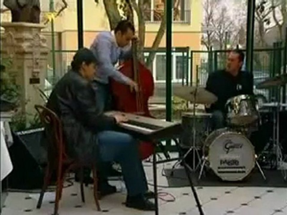 Bolla Quartet - Giant Steps.--with Robert Lakatos