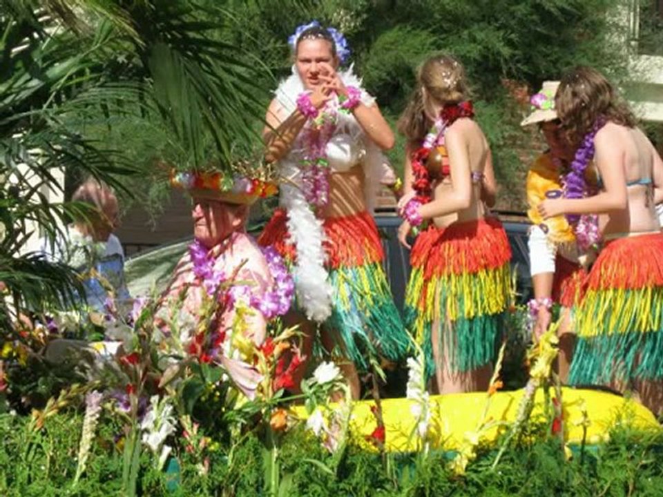 fort mahon plage fete des fleurs 2011 avec les premieres mini miss