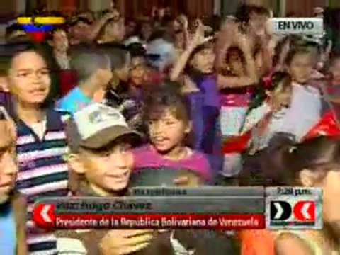 (VIDEO) Dando y Dando Contacto telefonico con el presidente Hugo Chavez 26.12 2011 2/2