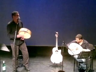 SPECTACLE MATOUB_4_par Salah GAOUA à Lyon "Idurar id-elâamriw" (Les montagnes: ma vie)