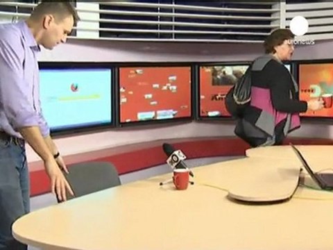 Russia: Putin attacca l'opposizione. Il blogger Navalny...