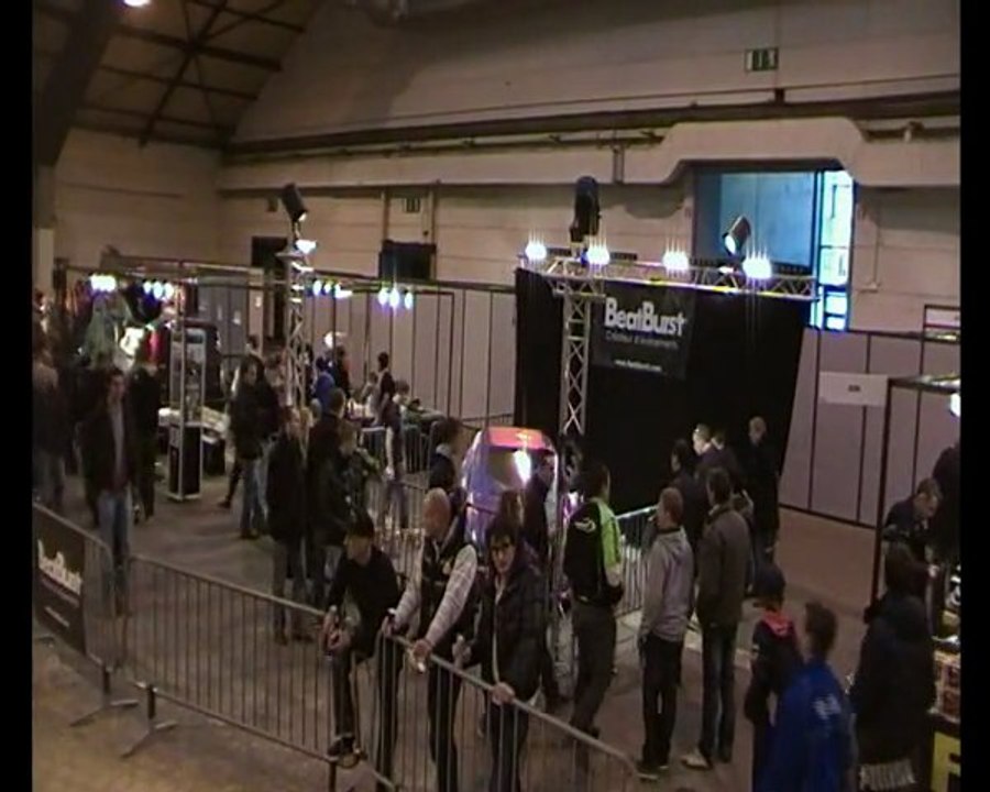 Performance Graffiti & BodyPainting x Supercross Strasbourg 2011