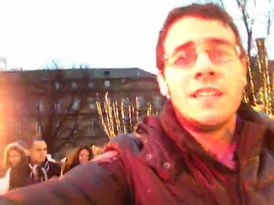 Patinoire à Strasbourg - Fadi (Face Caméra) (22.12.2011)