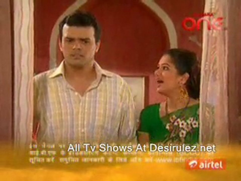 Woh Rehen Wali Mehlon Ki 27th December 2011 pt1