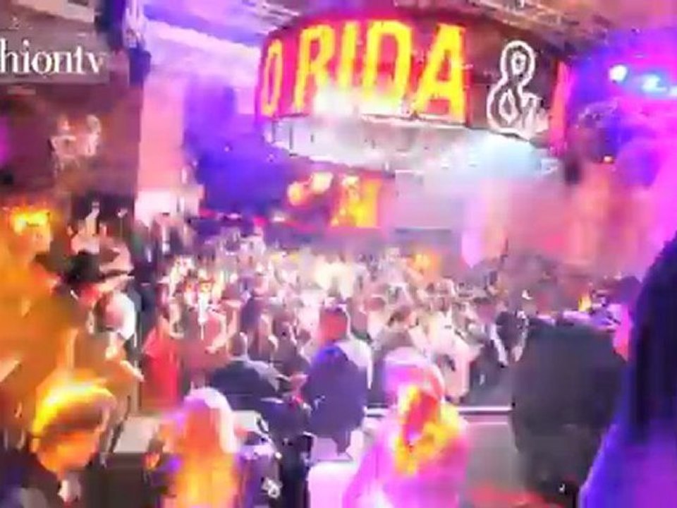 Jean-Roch ft Kat DeLuna - I'm Alright - at VIP Room | FTV