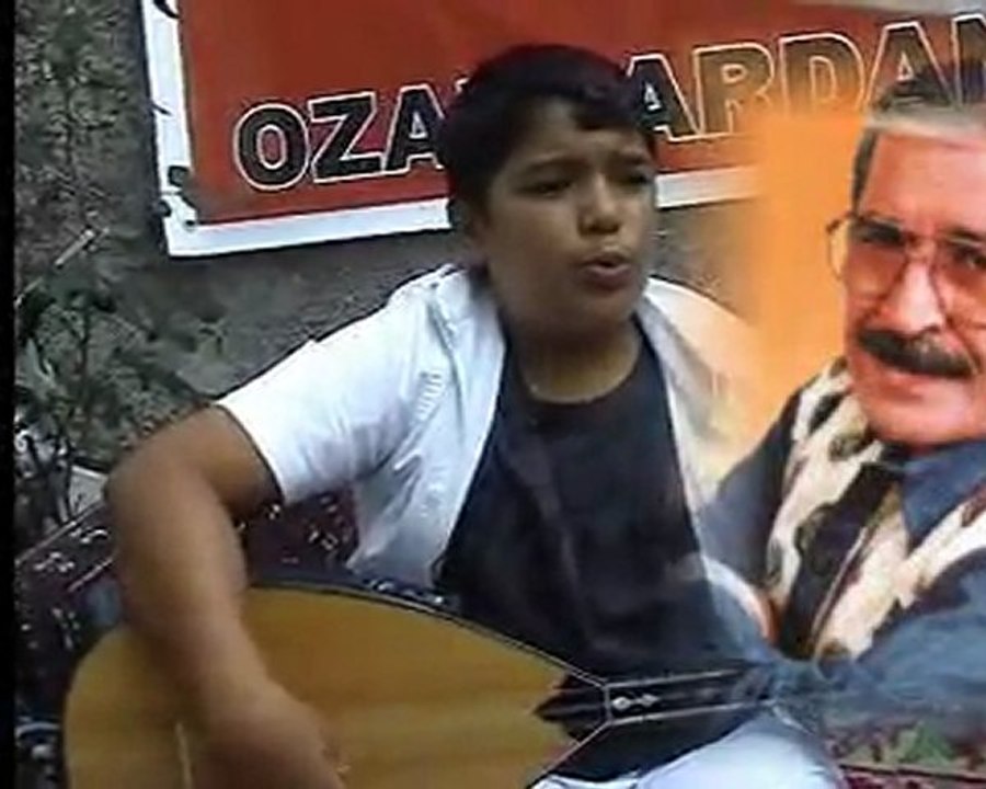 AŞIK YİĞİT MAHSUNİ söylüyor  www.haberamasya.com