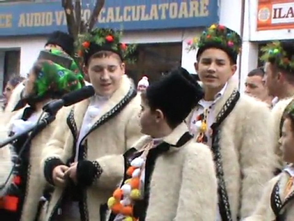 Deschiderea Festivalului de Datini si Obiceiuri de Iarna 2011, part 3