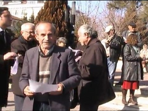 BURDUR Emekli Sen Bildiri Dağıttı