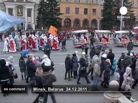 Christmas and New Year Parade in Belarus - no comment